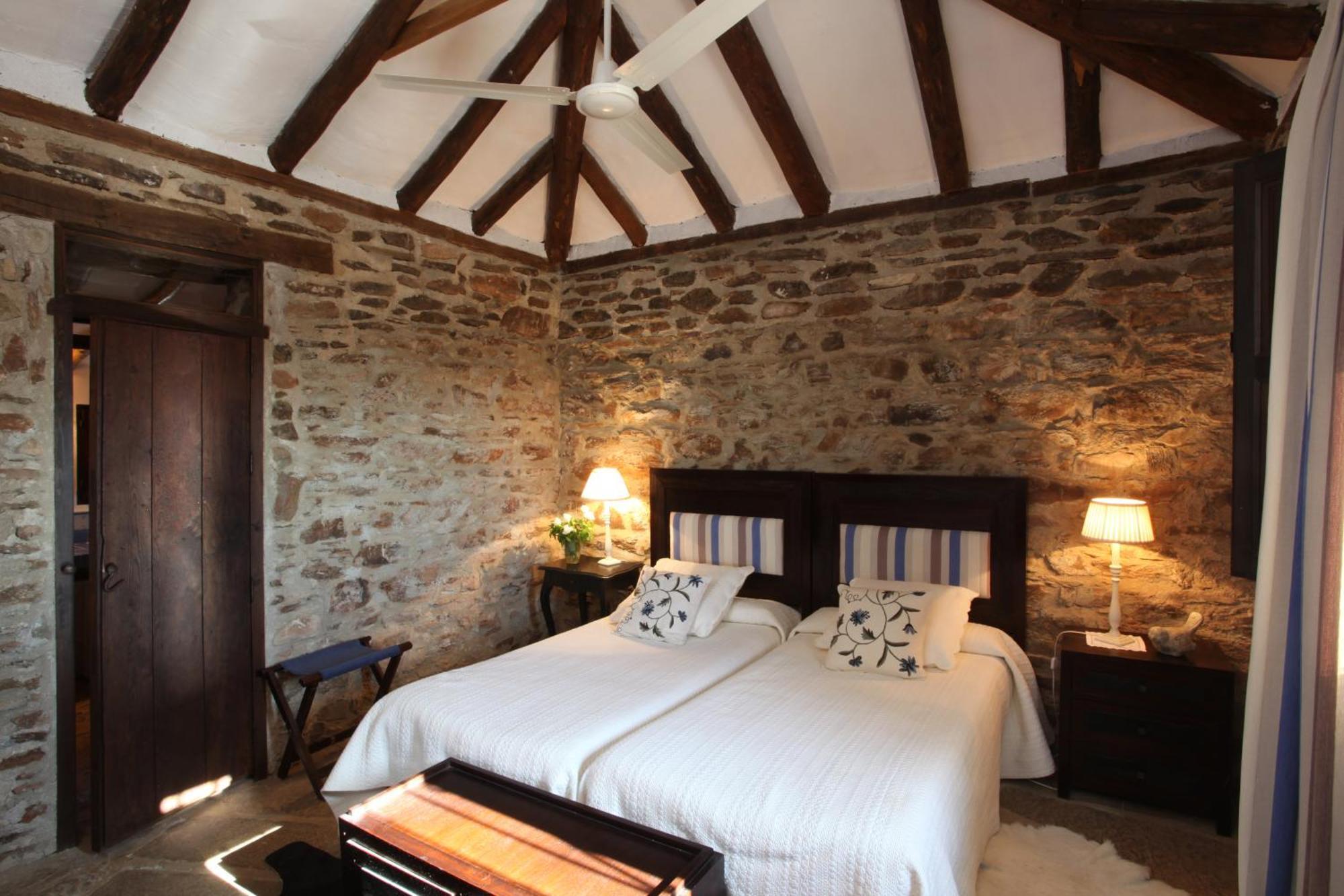 El Anadio Hotel Vilches Luaran gambar